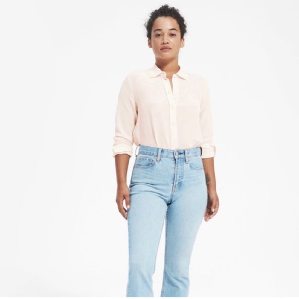 Women's Classic Button-Front Shirt - Light Blush